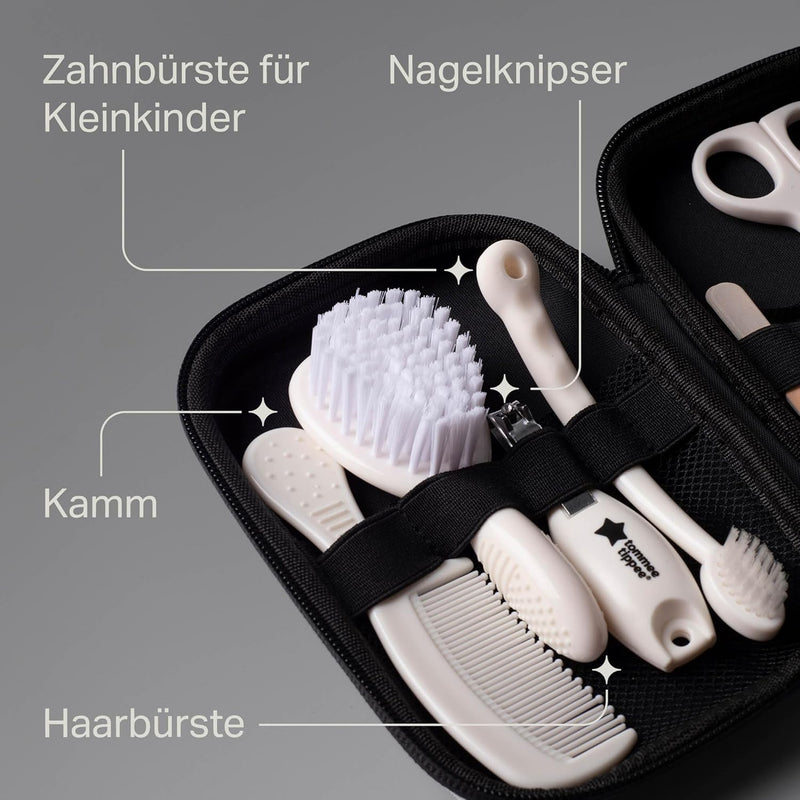 Tommee Tippee Baby Grooming Kit, 9 x Essential Newborn Care Items for Home and Travel, Wipe-Clean and Waterproof Travel Case (Design May Vary)
