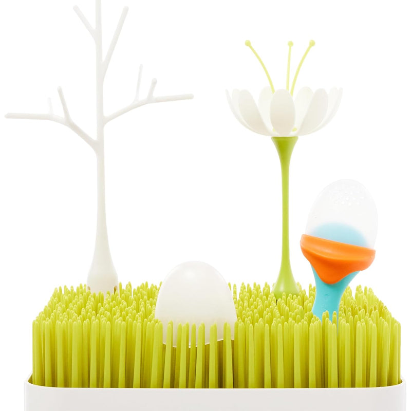 GRASS Starter Set by Boon, the Stylish Drying and Drying Rack for Baby Bottles, Teats and Pacifiers. BPA, Phthalate and PVC Free. The Perfect Gift and First Equipment for Newborns