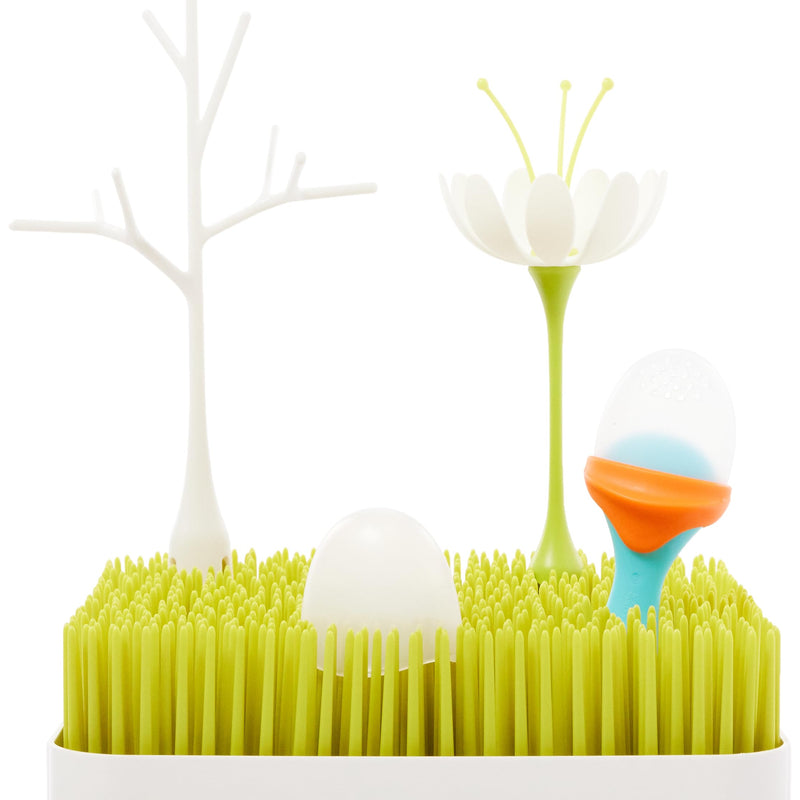 GRASS Starter Set by Boon, the Stylish Drying and Drying Rack for Baby Bottles, Teats and Pacifiers. BPA, Phthalate and PVC Free. The Perfect Gift and First Equipment for Newborns